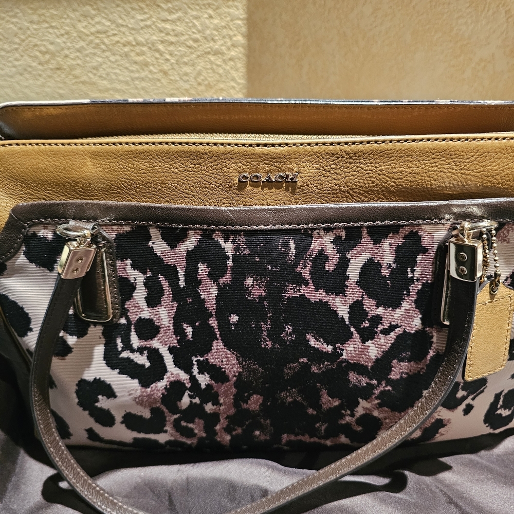 Coach leather leopard satchel - Picture 5 of 13